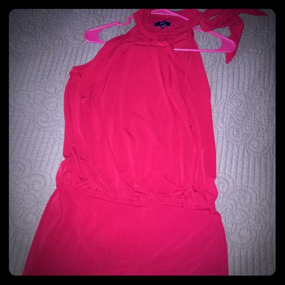 Super stretchy tie at neck mini dress